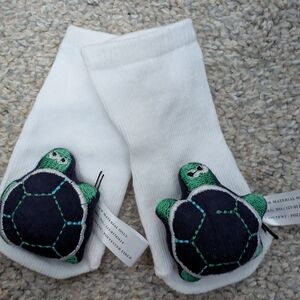Adorable Turtle Kids Socks - White and Green